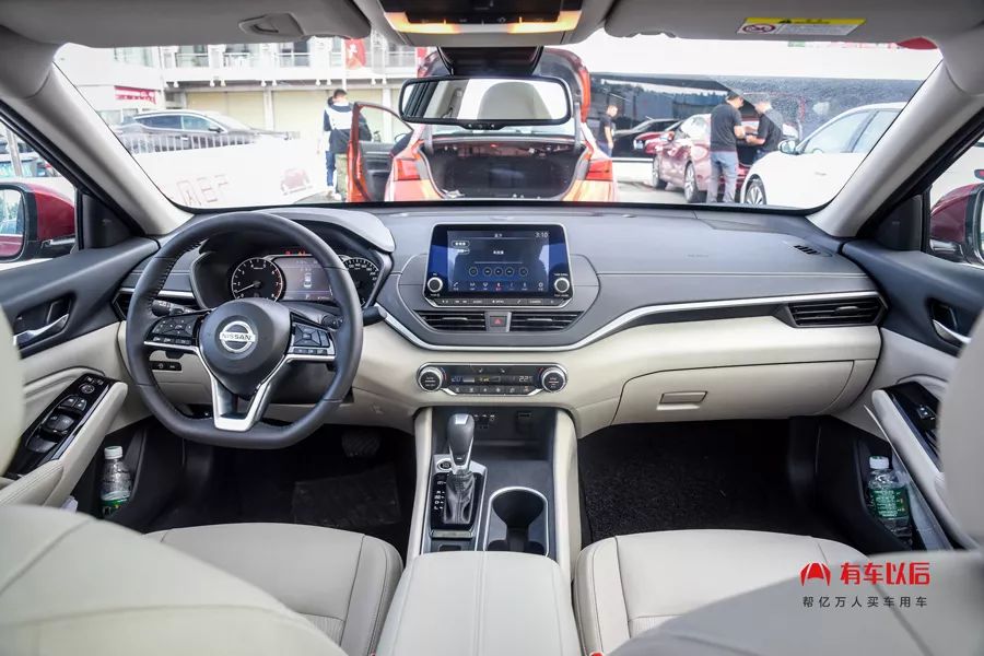 车长近5米，2.0T+CVT，领先试驾全新天籁