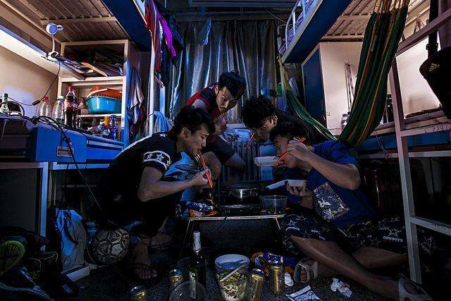 大学期间，大家在寝室里碰到过哪些恶心的事情？985学姐告诉你