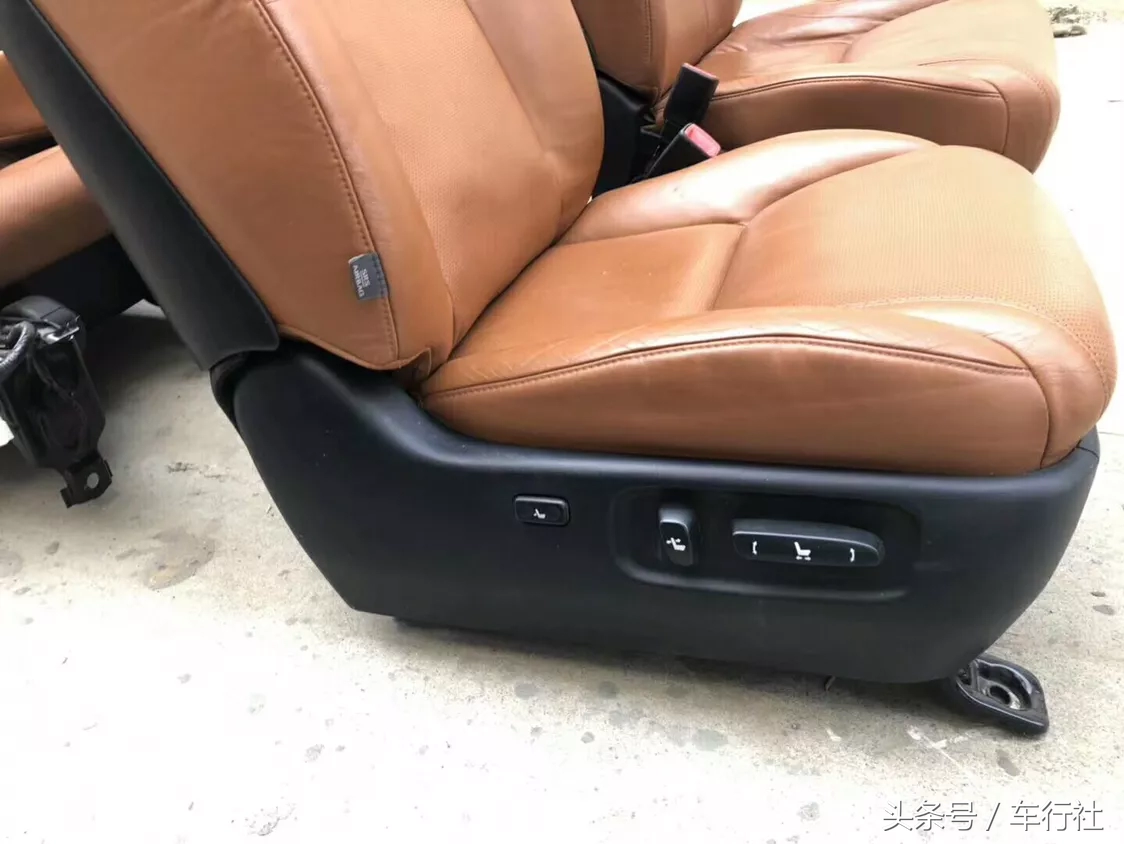 汽配人的一天(153)拆车座椅,丰田连座椅都干脆自己生产