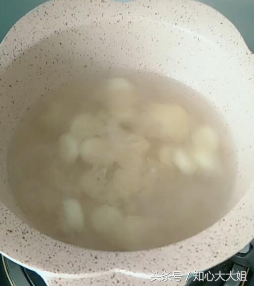 七个月试管宝宝辅食食谱,时蔬米粥和山药银耳泥的做法,营养很关键
