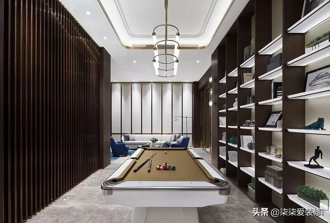 他家370㎡中式别墅，配备棋牌室、台球室，沉浸式的娱乐体验