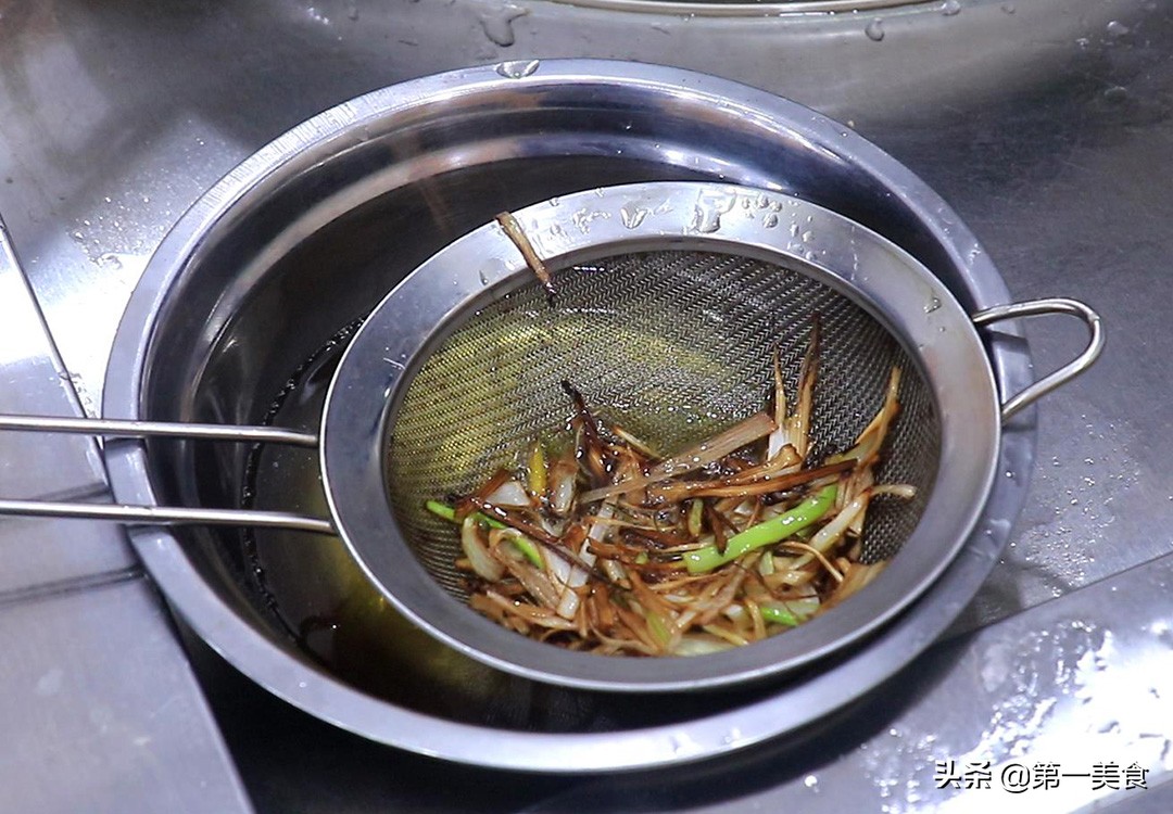 大鱼大肉吃腻了，试试这5道素食家常菜，清淡营养不油腻，太香了