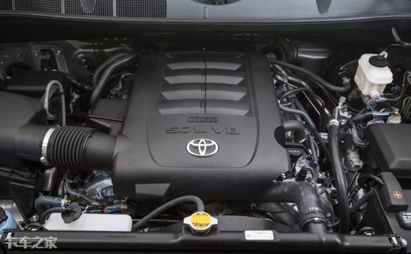 7升v8发动机,在北美只要22万,丰田坦途皮卡真香