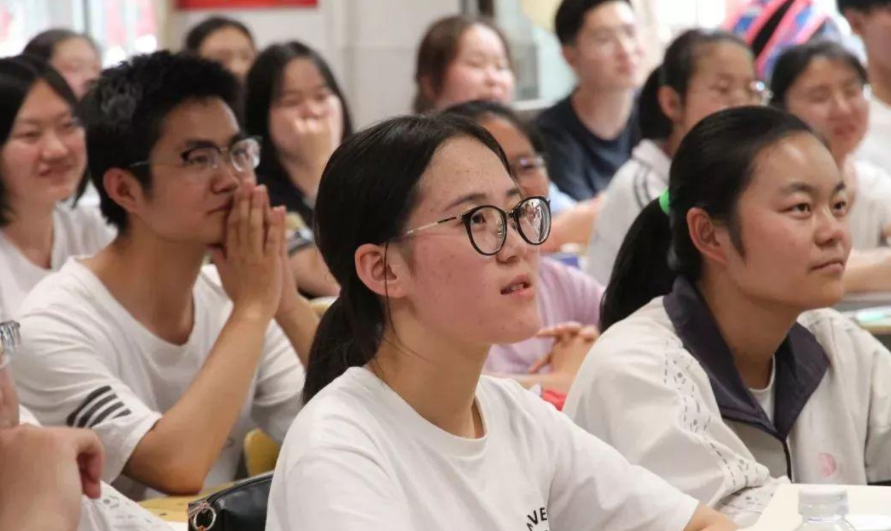 教育部发布通知，这7类考生将无缘高考，成绩再好也白搭