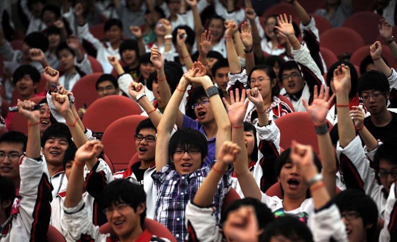 大学“生活费”等级表，看看你在什么等级，网友：贫穷限制了想象