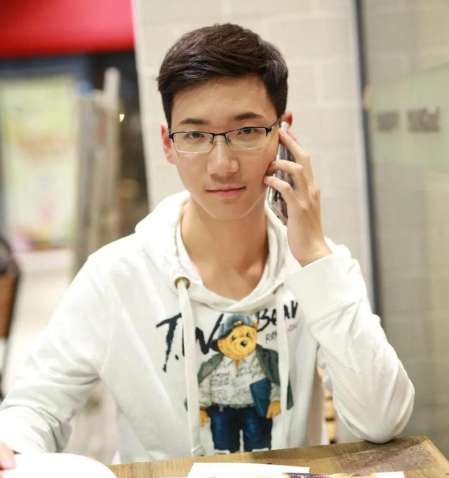 这所高校的学霸男神，能收6所海外名校offer，也爱B站