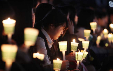 祭祀国耻：韩国世越号沉没背后，比邪教更邪恶