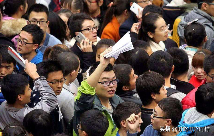 高考后，我以537分读了一所“成人大专”，三年苦读换来废纸一张