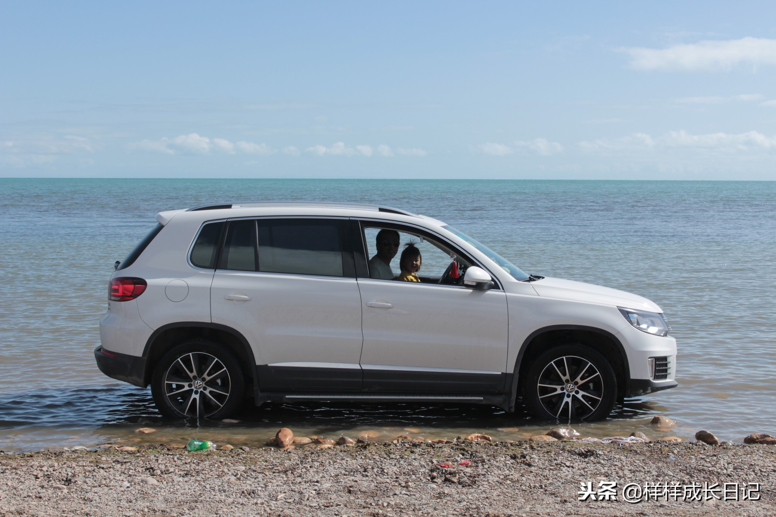 一家三口自驾去新疆，环南北疆27天15000公里，吃住行玩详细攻略