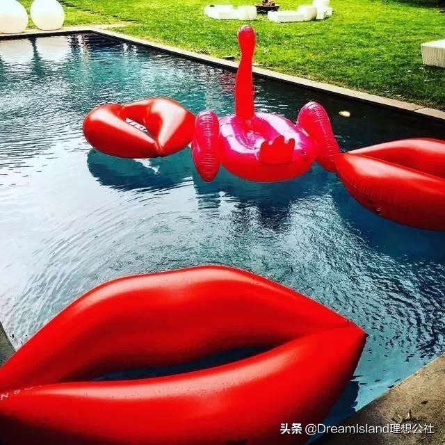 淘宝第一网红张大奕，为什么她店里的衣服这么好卖？