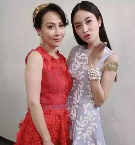 泰国最美的变性美女！让张家辉怀疑性取向的人妖，究竟有多美？