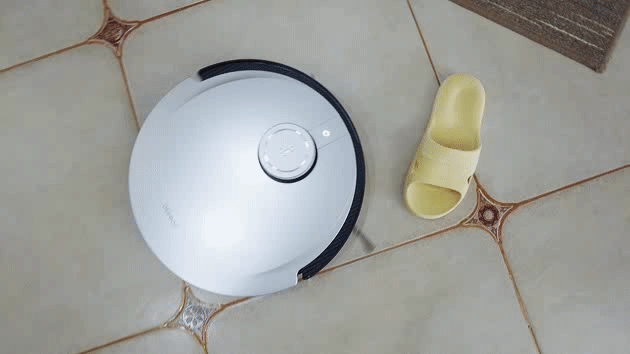 年度旗舰：科沃斯新品DEEBOT X1 OMNI扫拖机器人开箱评测