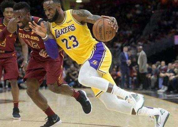 nba为什么要禁止长条头巾(NBA禁止穿戴“忍者头巾”，理由很奇特！以后詹皇威少无法使用它)