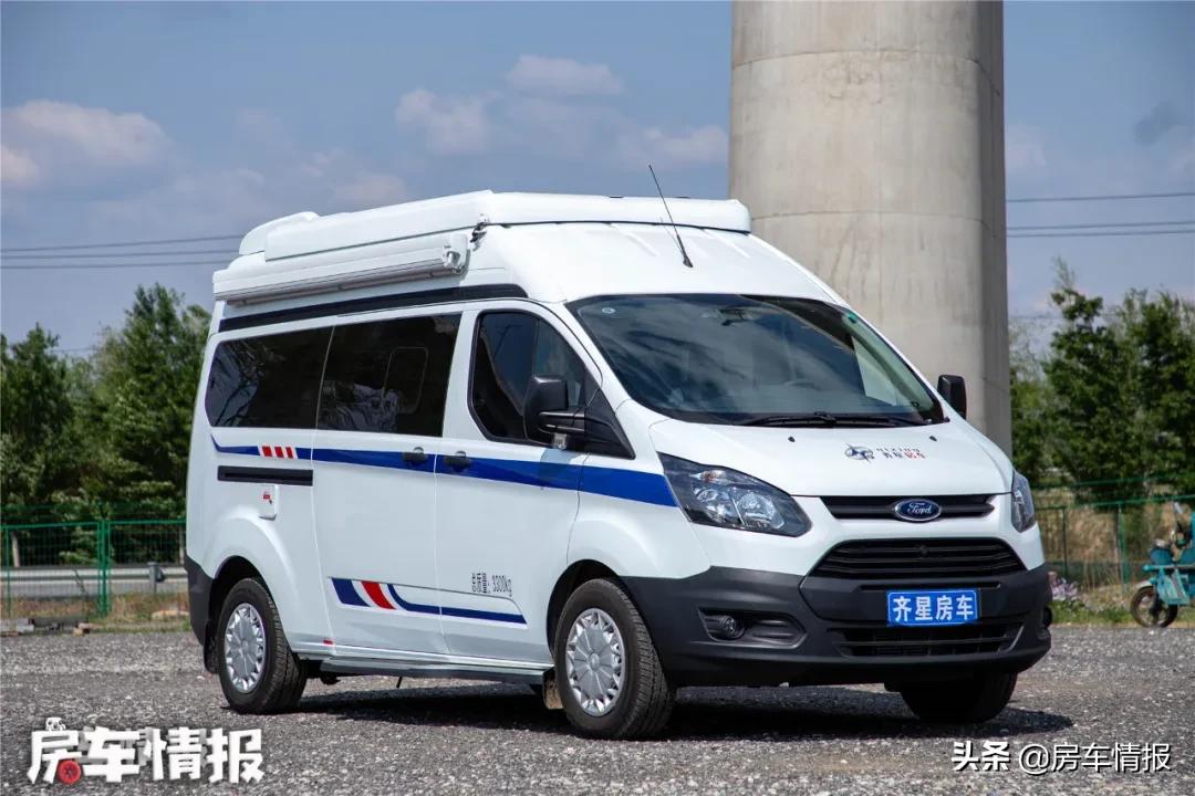 30万出头的福特全顺房车配20t6atc本开能住4人