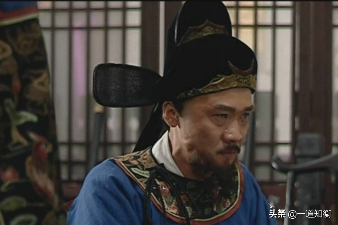 秦国廷尉相当于现在什么官秦始皇身边的9个重要官职