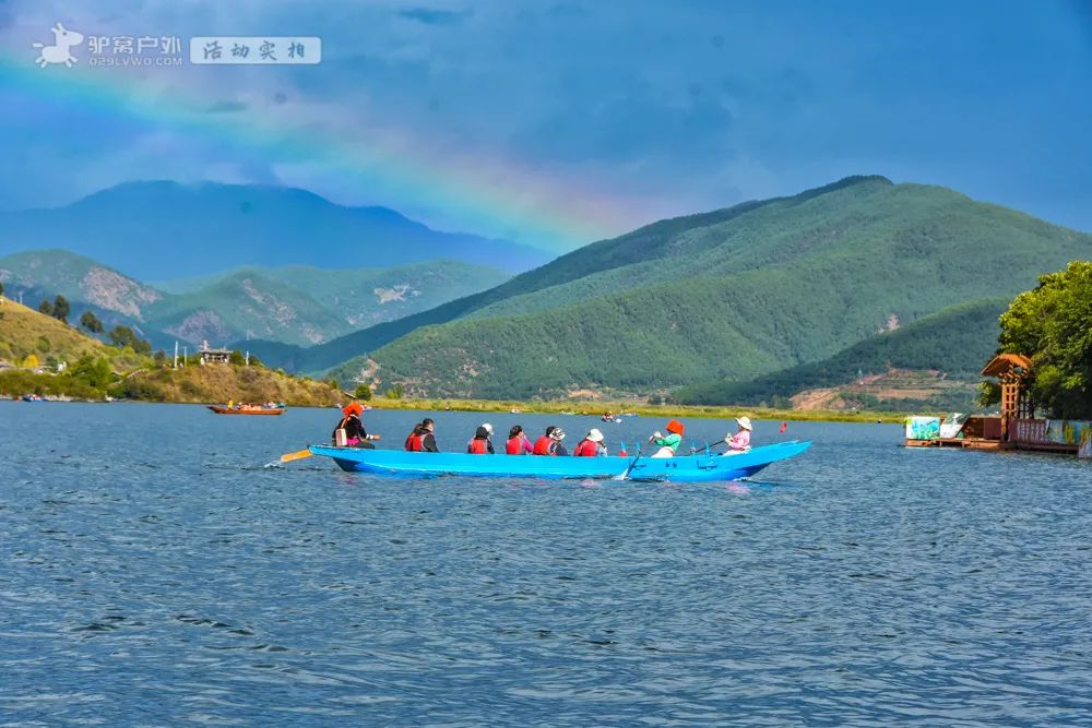 醉美泸沽湖，藏在冬日里！水天一色，海鸥翱翔，治愈的风光