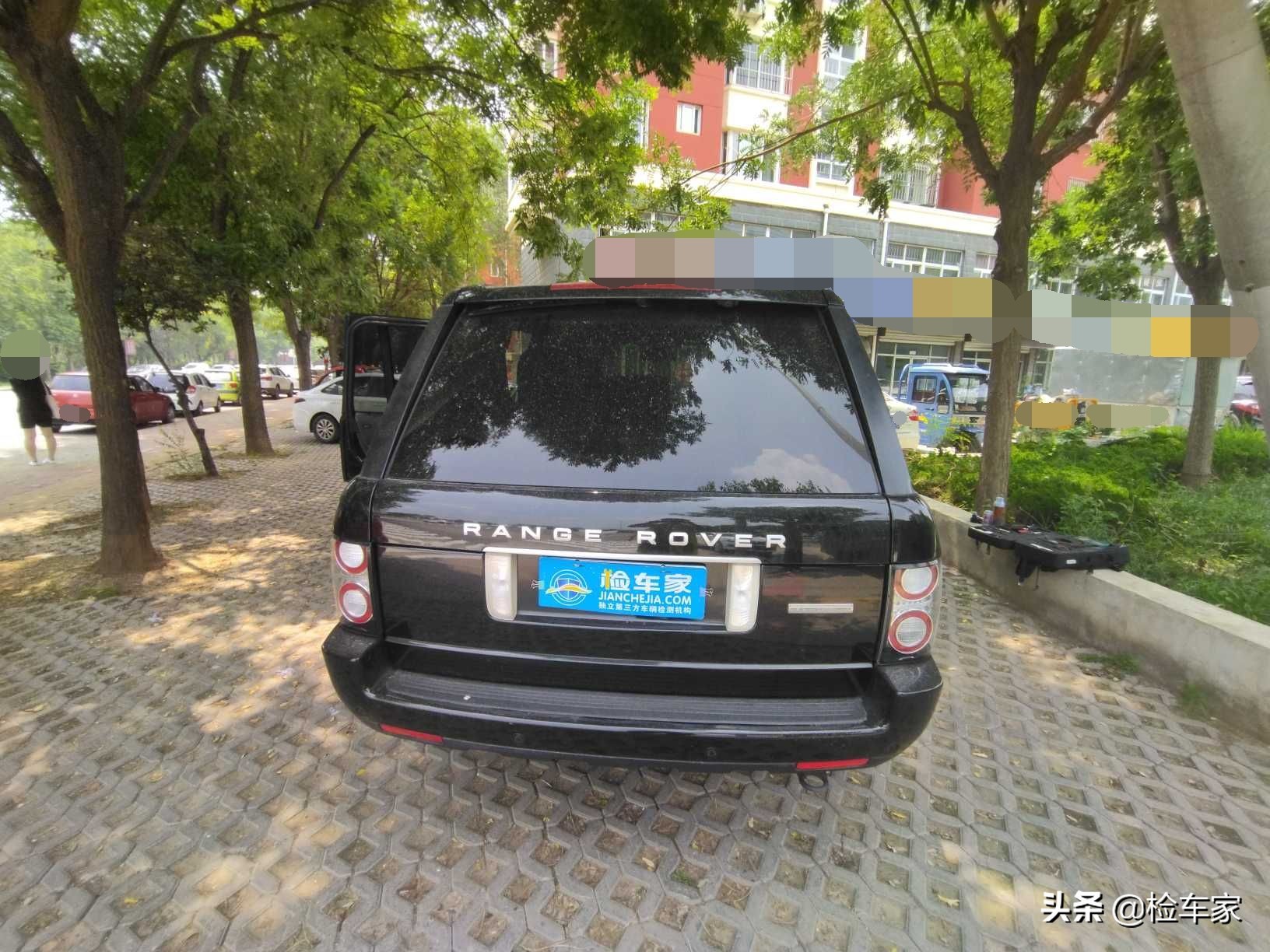 开着大G来买路虎，36万成交当年两百万的揽胜，网友：侮辱性不强