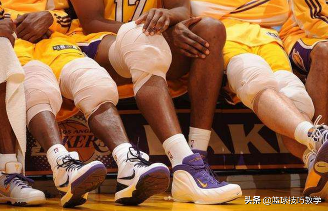 nba打球前为什么用冰袋(NBA首例，冰敷导致退役，他的膝盖就这样彻底废了)