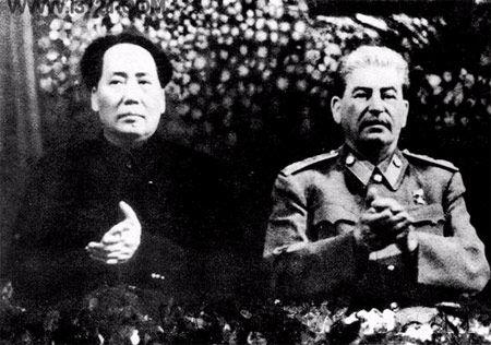 他是毛泽东标准像守护神，天安门、人民币上的毛泽东像都由他制作