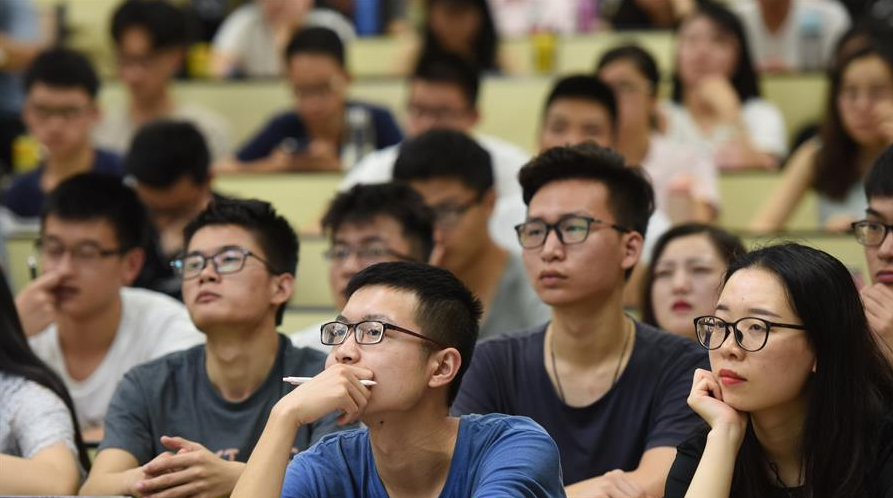 4所二本院校喜升一本，分数线几乎没变化，想捡漏的学生抓住机会