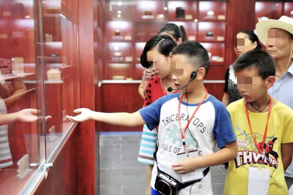 北京状元曹婧怡713分：“吃透”历史的孩子，到底赢在哪里？