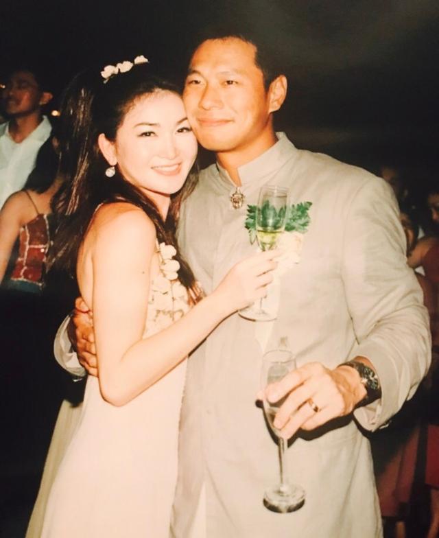 别再假装性感了，这6位女港星告诉你，什么才叫“媚而不俗”