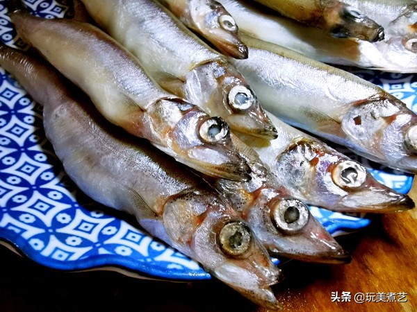 「年菜制作分享」 多春鱼简单料理方法