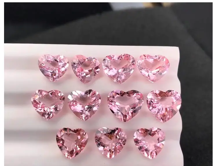 祖母绿的同族——粉色祖母绿，摩根石的介绍