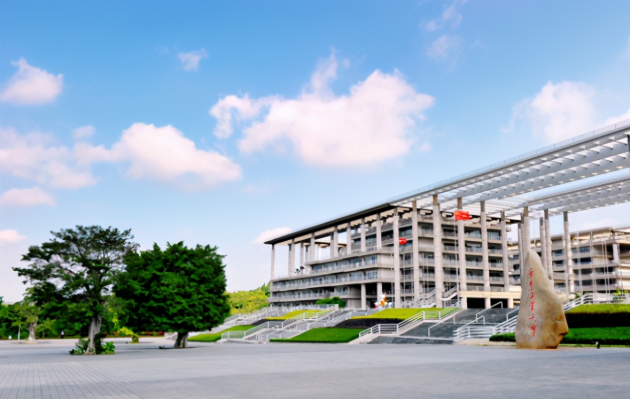 这类人才需求紧迫！就业率超95%，优秀毕业生进入世界500强或海外名校深造!