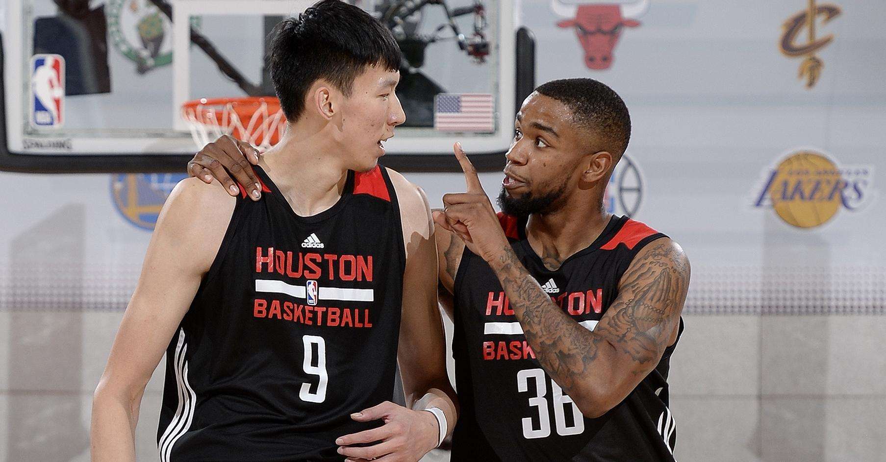 周琦因为什么被nba裁掉(火箭正式裁掉周琦，为什么裁的是他？三点原因足以说明！)