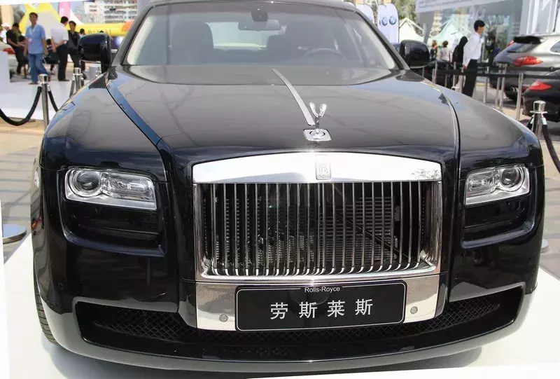 第九届海天盛筵在海南三亚举行！豪车、游艇、公务机呈现海陆空