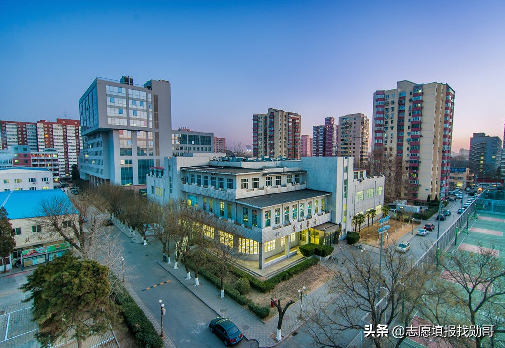 电子信息专业大热！这3所大学实力“超强”，考上就是金饭碗