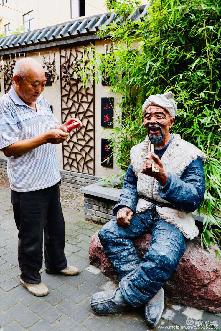 10月7日重阳节，十几首诗词100幅照片，致敬天下老年人