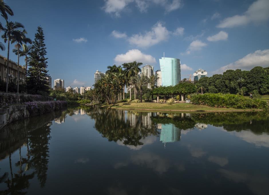 任何说“自考包过”的培训机构，都别信！考生专升本要靠自己