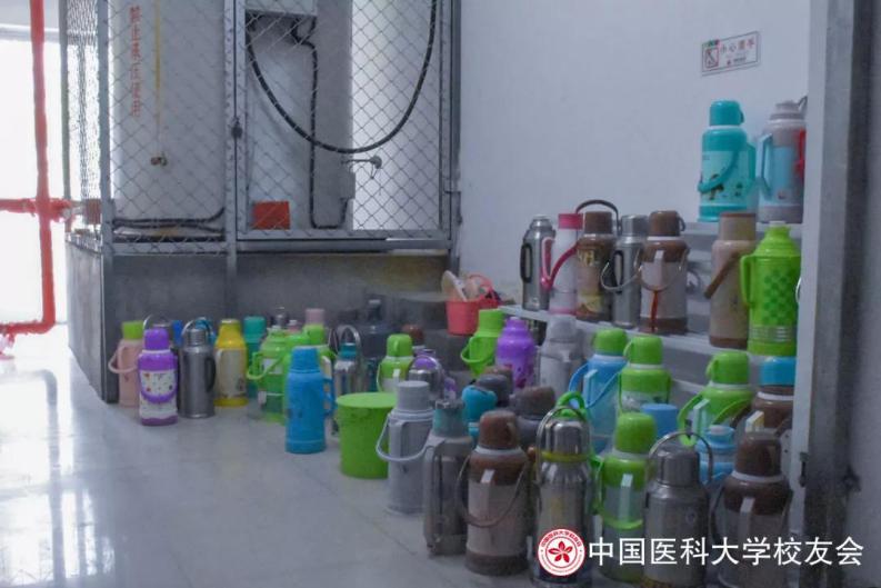 新生攻略！食堂带电梯，宿舍配洗衣机，给你中国医科大学最全生活指南！