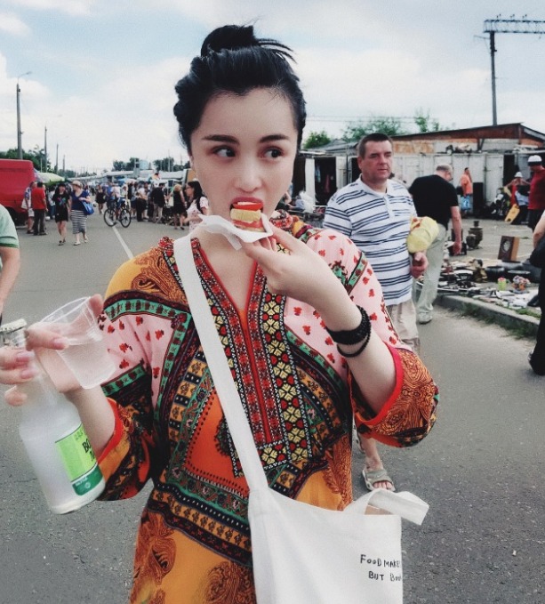 刘翔前妻葛天:假怀孕逼来真闪婚,一块红烧肉惹怒婆婆,现在怎样了