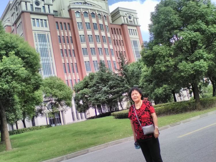 走进上海理工大学