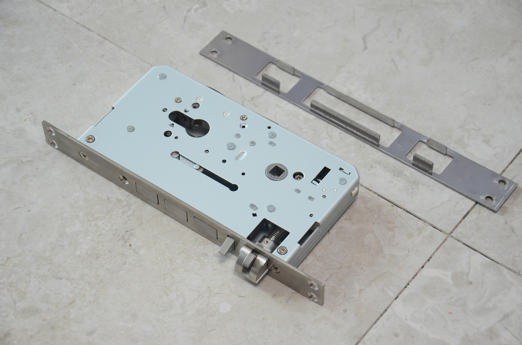 小米智能门锁e的各类组件详解