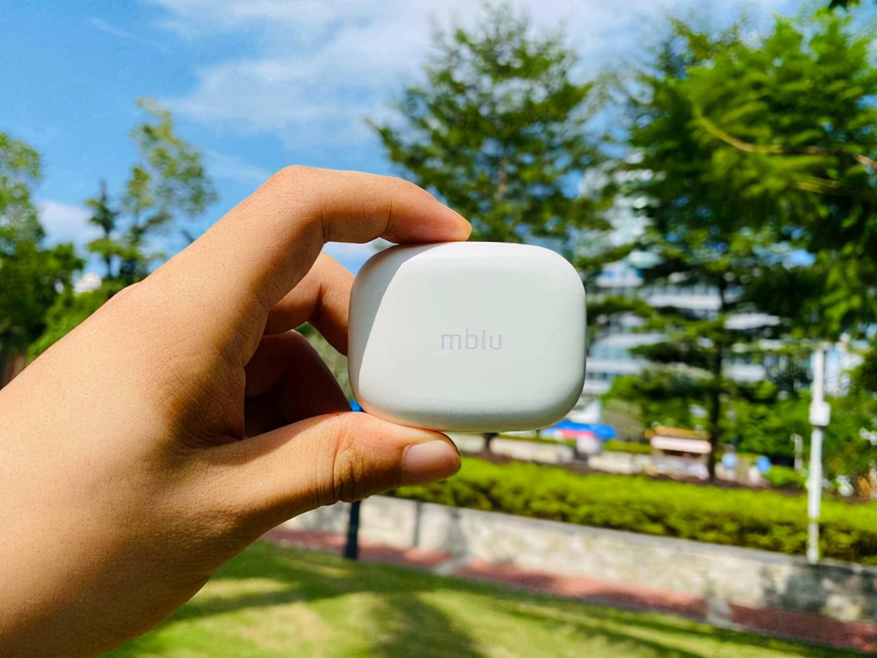 性价比鼻祖回归，魅蓝Blus主动降噪耳机体验，真的强