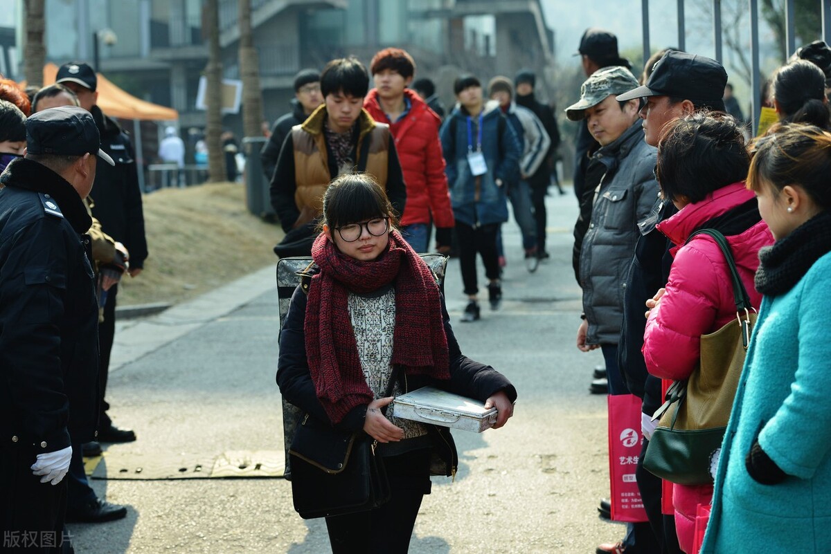 最新消息录取成绩降低！中国美术学院2021年录取成绩分数线公布