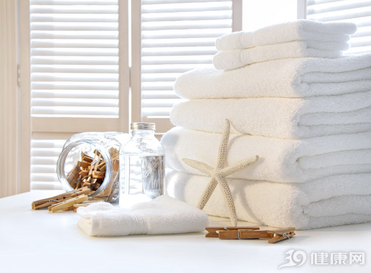 为什么现在还有人得阴虱？3种传播途径是“根源”，很多人中招