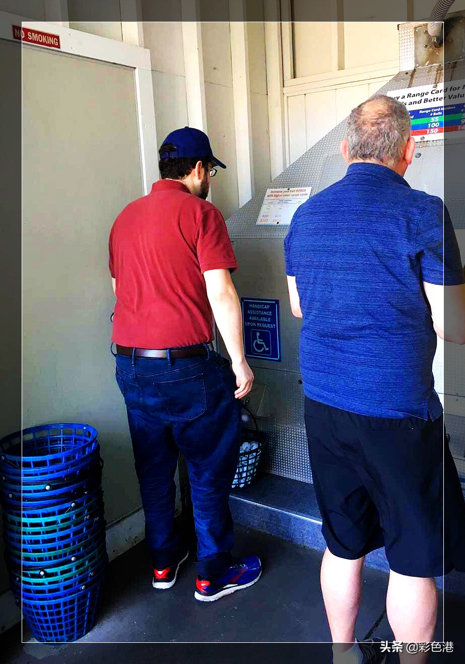 头二十块钱打场高尔夫球｜贵族享受，缘何在这里沦为大众消费？