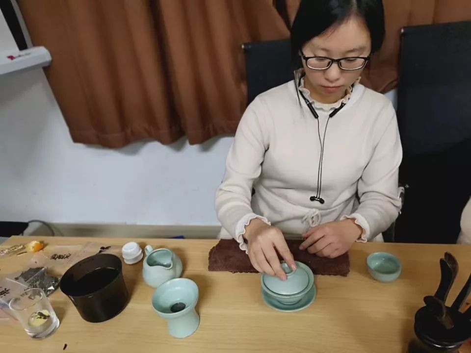 优微推荐丨园艺学院茶轩社学生社团举办2019级迎新茶会