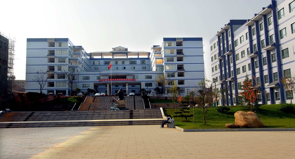 最新出炉：2021年重庆市民办大学排名！重庆人文科技学院领跑