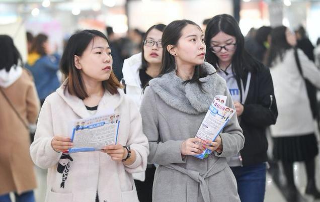 天津一所公办师范，只因名字太像“野鸡大学”，学生就这么错过了