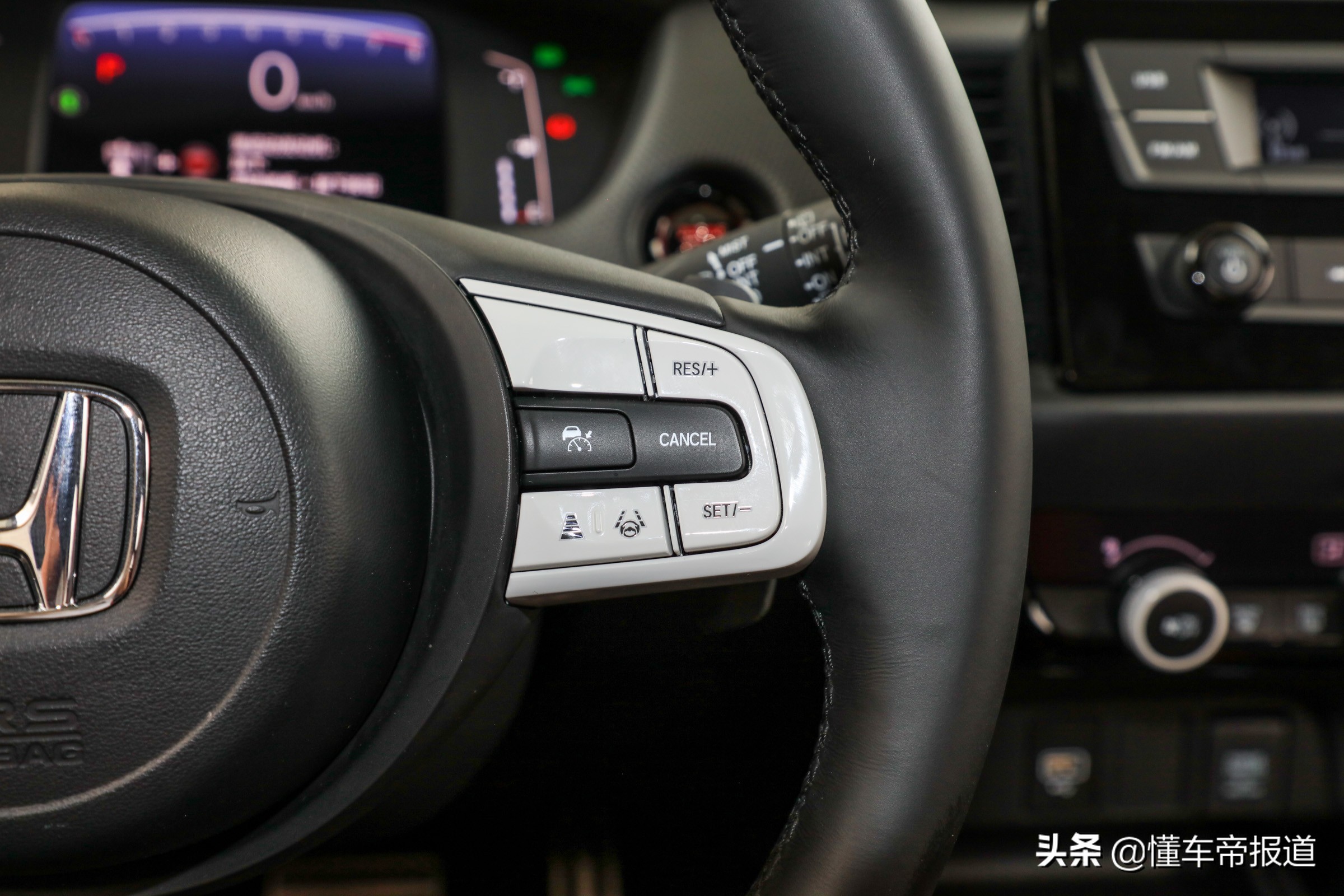 新车 | 潮萌“小将”！实拍广汽本田一代飞度潮跑Pro