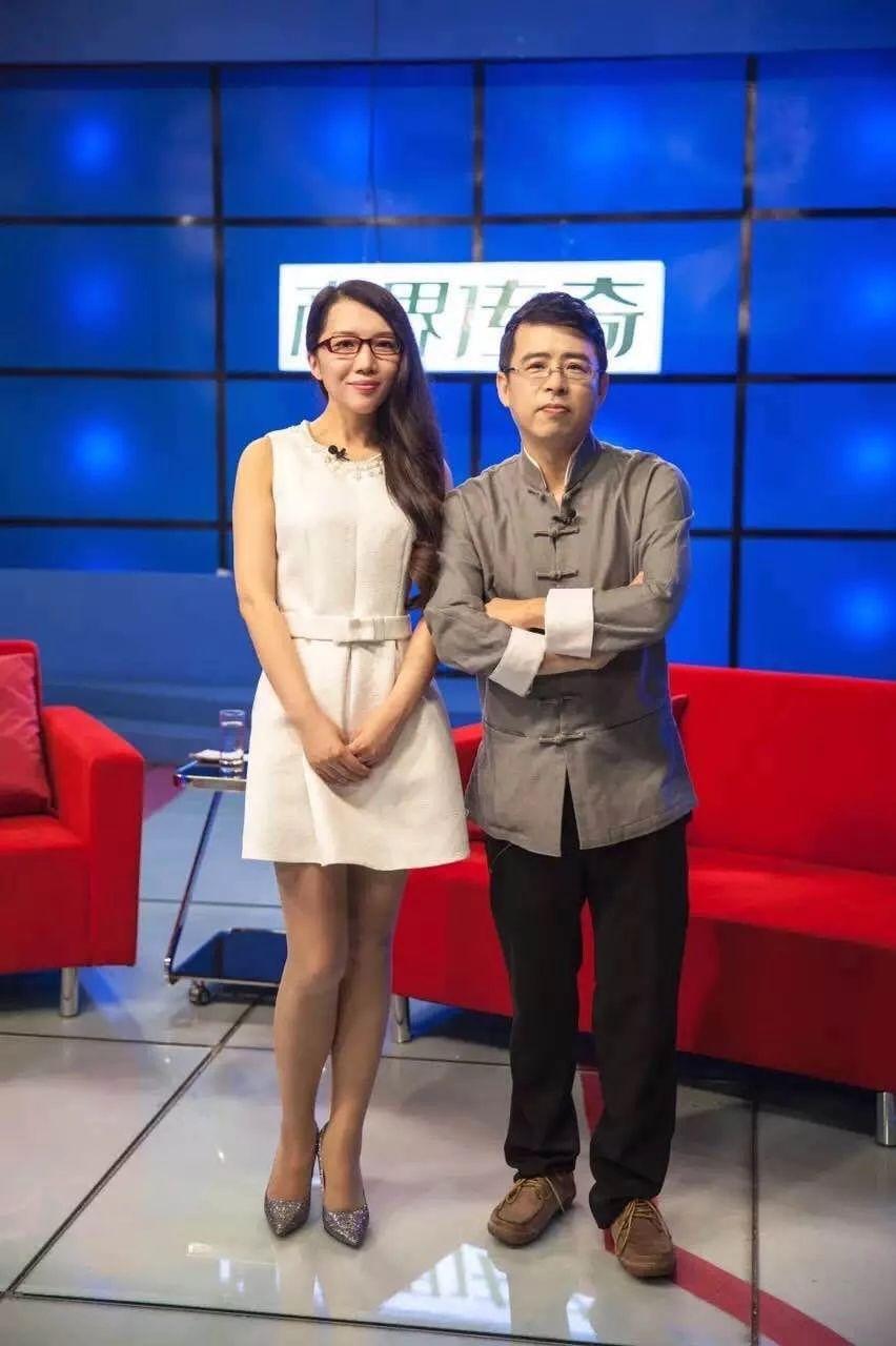 包养女学生，口无遮拦被开除的央视主持人阿丘，是如何毁掉自己的