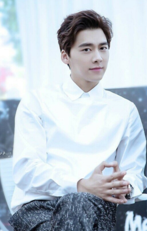 7位被央视批评的明星，没有一位是无辜的，最大66岁最小30岁