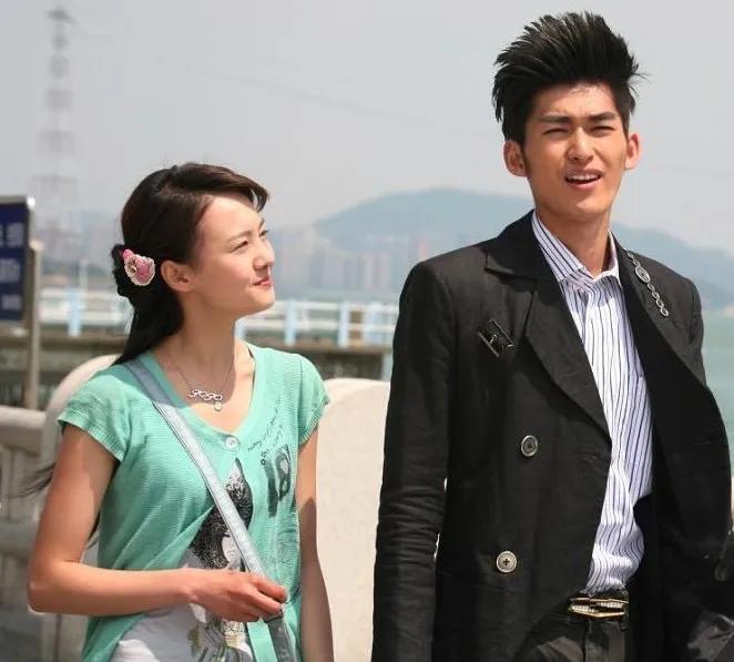 关于楚雨荨和慕容云海的说说(楚雨荨慕容云海雨中分手) _晶羽文学网