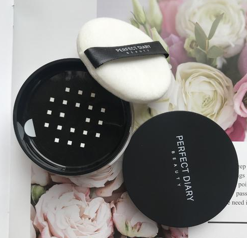 为啥刚涂了粉底液，没一会脸就暗沉了？这3个原因很容易被忽视